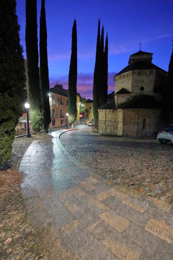 Duplex St Pere Onyarapartamentscom Girona Dış mekan fotoğraf